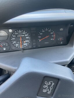 Peugeot 205 - 4