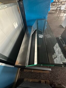 Potravinářská chladicí vitrína Quadros SlimSolid 1,93m - 4