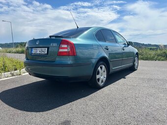 Škoda Octavia II 1,6 elegance - 4