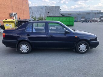 REZERVACE - Volkswagen Vento 95tis Km bez koroze - 4