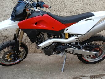 Husqvarna sm 610ie 2007 - 4