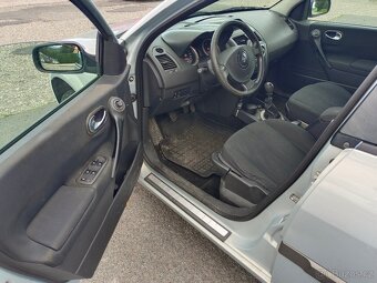 Renault Megane kombi 1.9 dCi 88 kW 6ti kvalt - 4