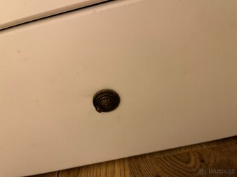 Postel 180/200 masiv bílá s šuplíky - 4