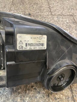 Světlo ford Mondeo mk4 - 4