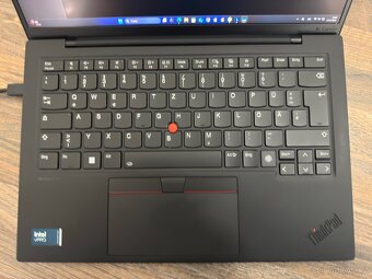 ThinkPad x1 Carbon gen 12 - 4