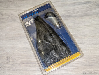 Kryt řadicí páky - 4