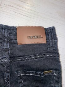Kalhoty džíny Diesel černé 98 - 4