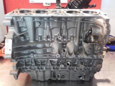 Volvo hlava motoru D5, D4, D3, 2.4D - 4