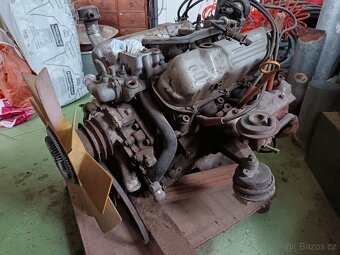 Motor Ford 2,9 V6 Cologne - 4