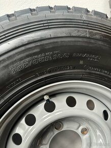 225/95/16C Dunlop Sp Qualifier Toyota Landcruiser Nové - 4