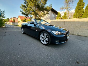 BMW E 93 Cabrio 320d kůže tempomat,digi-klima,pěkný stav - 4