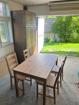 Jídelní stůl HÄGERNÄS - 4