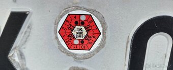 Mitsubishi Carisma 1.6i - Nezničitelný parťák za super cenu - 4