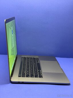 MacBook Pro 15” 2019 CTO/32GB RAM/i9/1TB SSD/ Záruka - 4