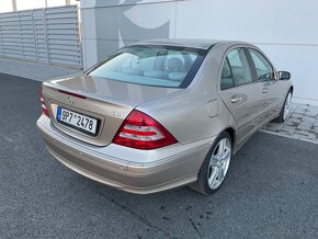 Mercedes-benz W203 C220  110kw 5q automat - 4