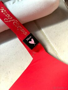 NOVÁ Victoria´ s Secret luxusní podprsenka US34DD - 4