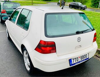 Prodám Volkswagen Golf 4 (IV) 1.6i 74kw - 4