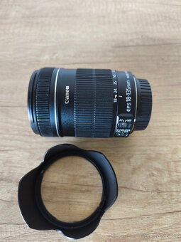 Zrcadlovka Canon 200D - 4