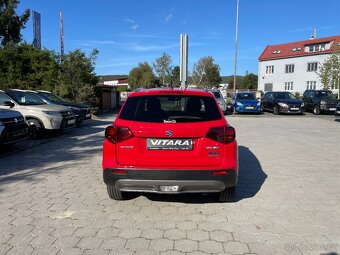 Suzuki Vitara 1,5 Premium 6AGS 4x4 Hybrid - 4