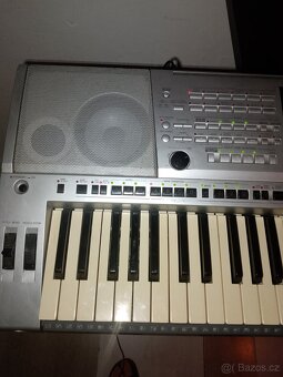 Yamaha PSR 3000 - 4