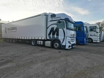 Řidič MKD - tahač + návěs - plachta BENELux. - 4