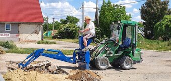 Podkop - bagr - pro Avant, Multione, lopaty 40 a 25cm - 4