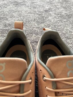 On Running, model Cloud WP, velikost 39 - 4