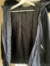 Dámská černá zimní bunda Vero Moda - 4