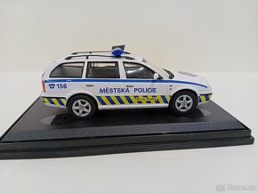 Škoda Octavia tour,Mestská Policie,1:43,Abrex - 4