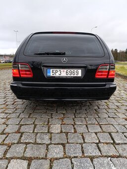 Mercedes Benz E270 w210 - 4