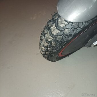 Elektrokoloběžka Xiaomi Mi Scooter Pro - 4