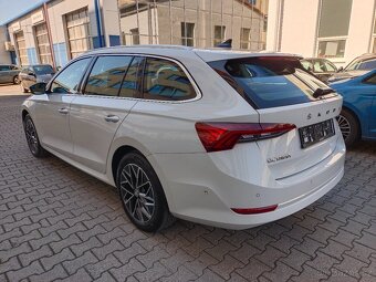 Škoda Octavia 4 Combi 4x4 2.0TDI 110kW DSG Matrix Virtual - 4