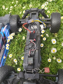 Arrma Vortex 1:10 - 4