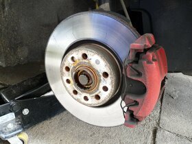 PŘEDNÍ BRZDY 312MM OCTAVIA II, GOLF V 5X112 - 4