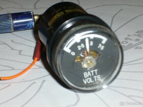 Voltmetr v kulatém provedení průměr 30 mm - 4