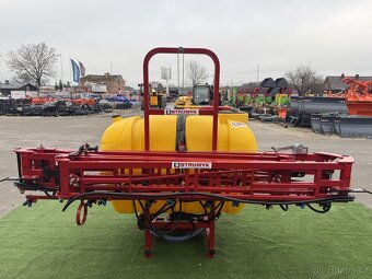 Postřikovač 800L 15m STRUMYK - 4
