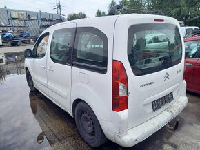 Citroen Berlingo 1.6 HDI 16V ( 9H01 ) 80kW r.2009 bílá na ná - 4