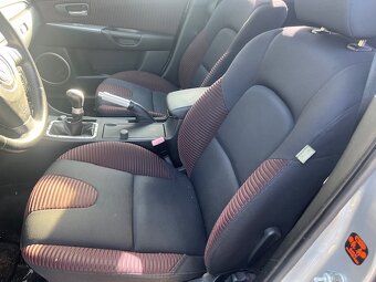 Mazda 3 - 4