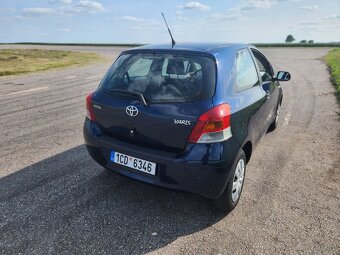 Toyota Yaris 1,0 - 4