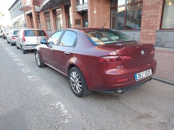 Prodám Alfa Romeo 159 2.2i JTS twin spark - 4