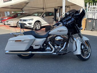 Prodám Harley-Davidson FLHXS STREET GLIDE SPECIAL - 4