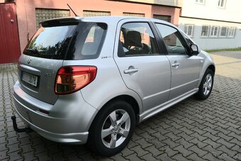SUZUKI SX4 CITY 1.6 VVT 88kw rok 2010 - 4