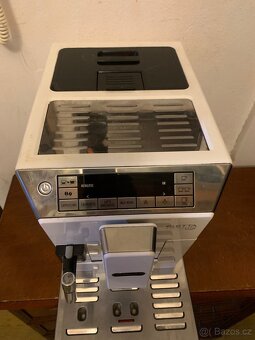 Kavovar DeLonghi - 4