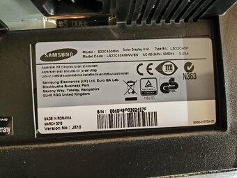 22" LCD monitor Samsung SyncMaster S22B420BW - 4