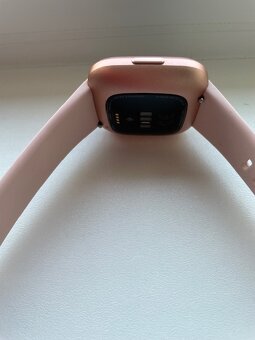 Chytré hodinky_Fitbit Versa 2 - 4