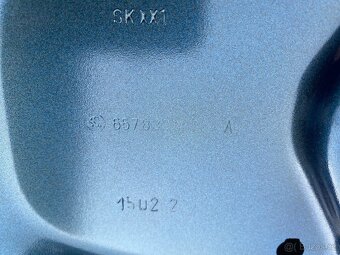 ŠKODA SCALA 2019->> DVEŘE PRAVÉ ZADNÍ - 4