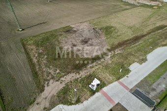 Hořátev, prodej stavebního pozemku 991 m2, okr. Nymburk. - 4