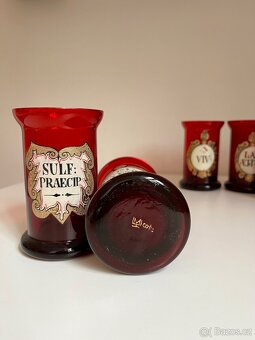 Sada starých skleněných lékárenských dóz - 4