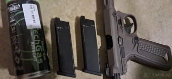 aap01+zásobník navíc+ plyn 380ml - 4