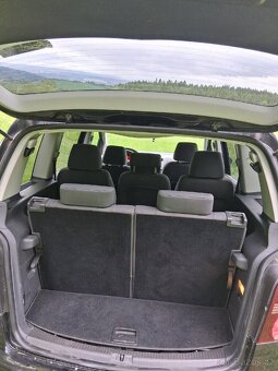 VW touran 1.9tdi 77kw 7 místný - 4